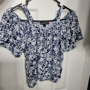 Floral Summer Short Sleeve peek top